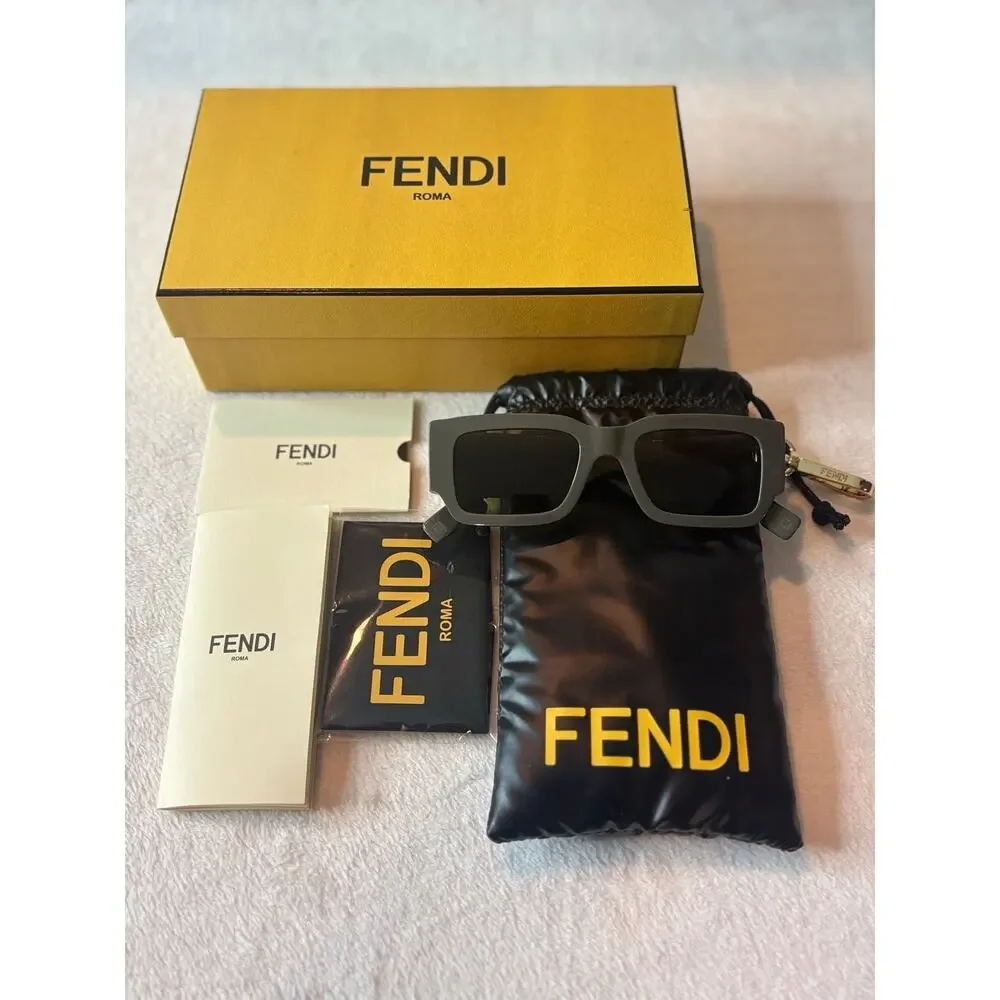 Brand New Fendi Sunglasses - FE40131I Rx Size 51-20-150*2 F